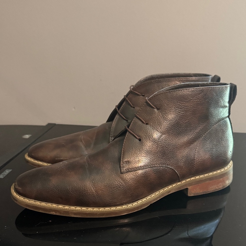 Van Heusen Dark Brown Chukka Boots